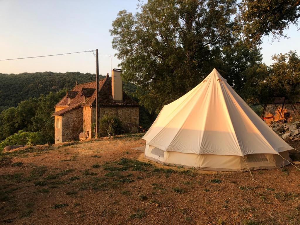 Art En Cele-Chambres D'Hotes Corn Bagian luar foto